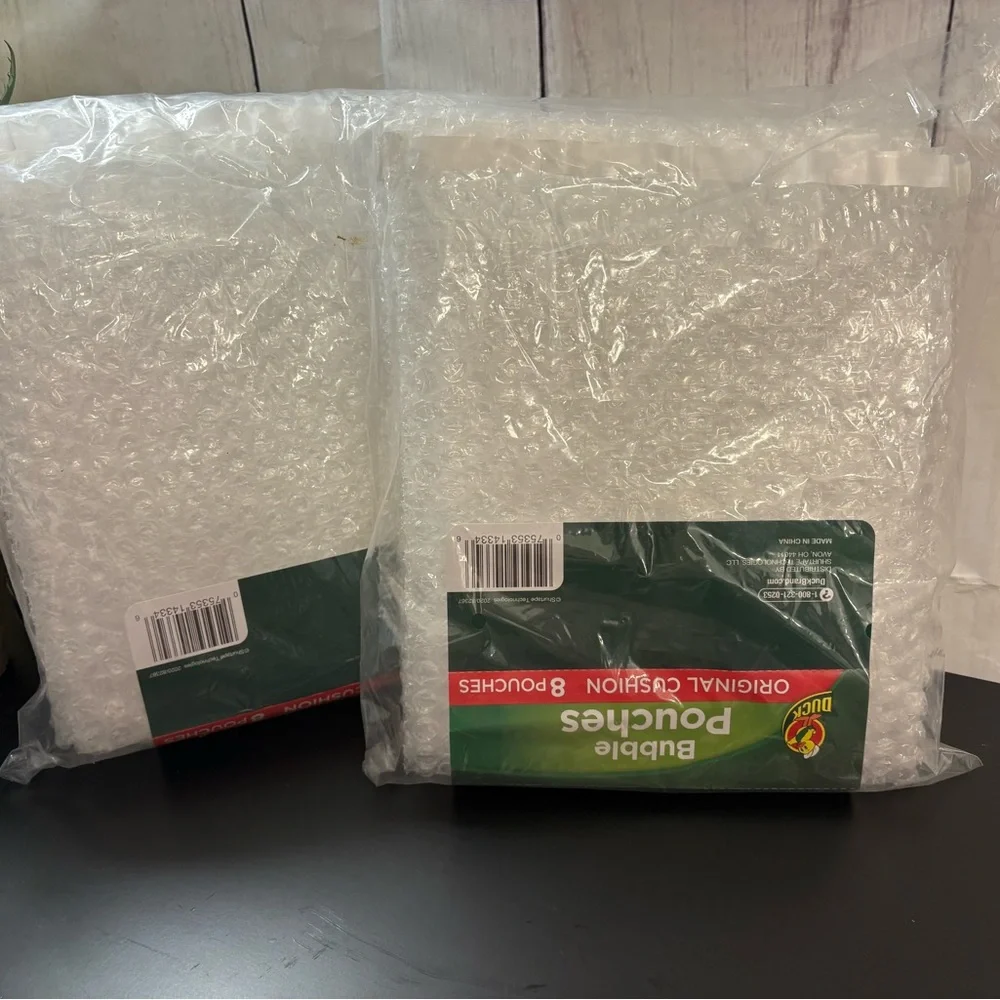 Duck bubble pouches, they do seal, 8 pouches in each package